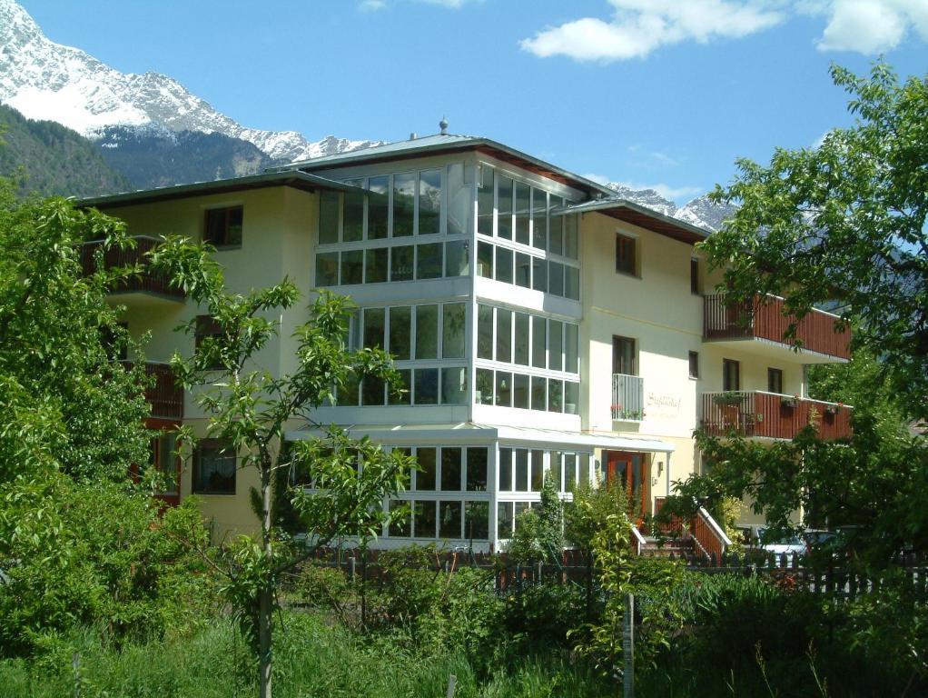 Hotel Stefanshof Plaus Kültér fotó