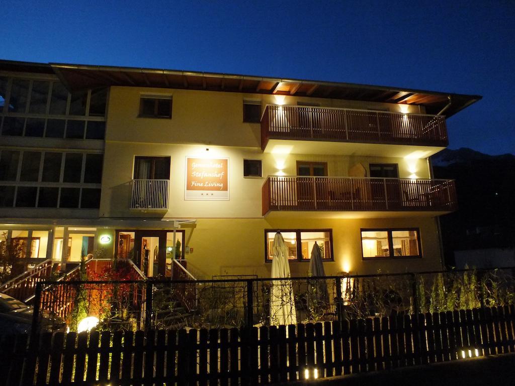 Hotel Stefanshof Plaus Kültér fotó