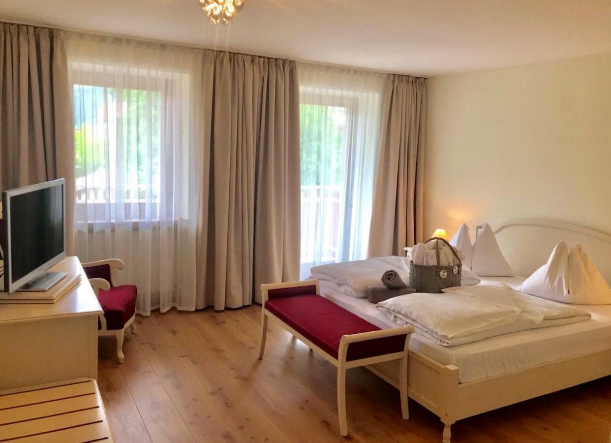 Hotel Stefanshof Plaus Kültér fotó